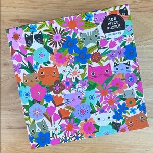 Mudpuppy 500 Piece Puzzle with Cats and Flowers.   Used.  Fun!